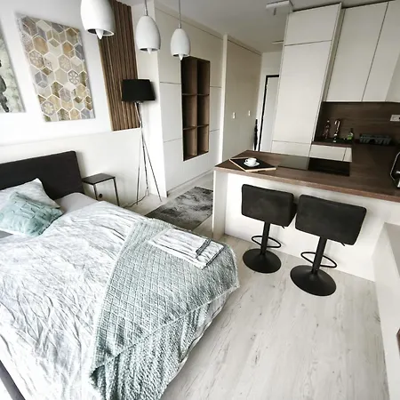 Cozy Urban - Balcony With Garden View Appartement *